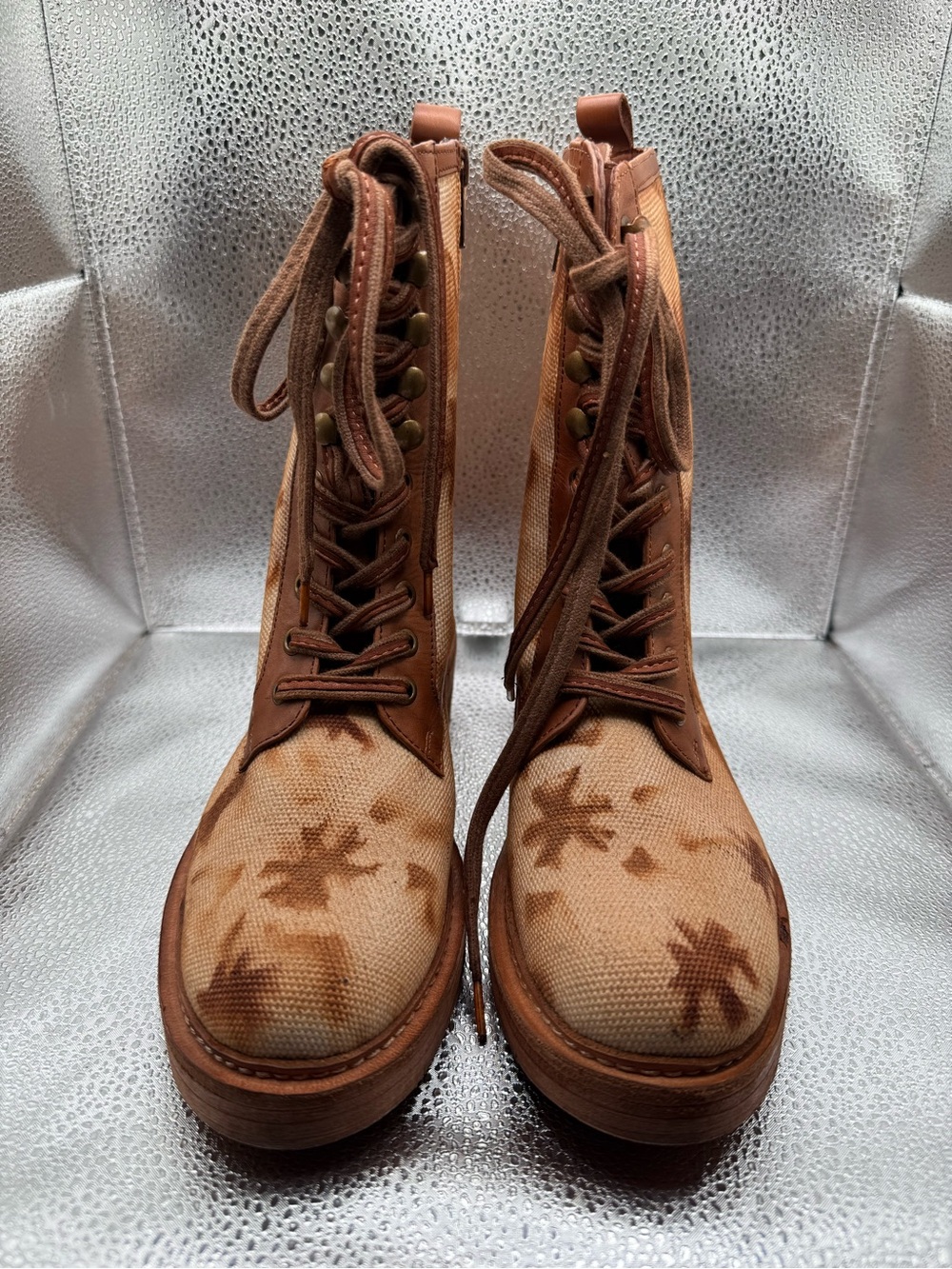 Women’s Tan Canvas Lace-Up Combat Boots